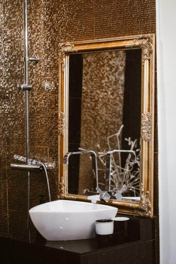 Time Room Apartment Любляна Экстерьер фото
